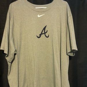 Atlanta Braves Nike Tee like new